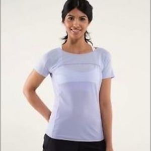 Purple lululemon sz 8 run fast track short sleeve